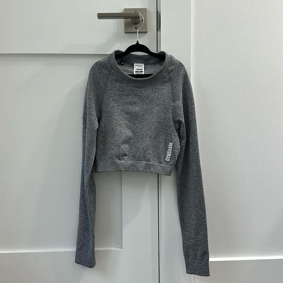 Gym Shark Longsleeve Top - Picture 1 of 2